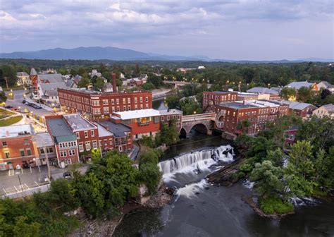 New careers in middlebury, vt are added daily on SimplyHired. . Jobs in middlebury vt